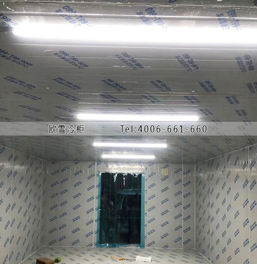 火鍋食材冷凍冷庫(kù)安裝.jpg 火鍋食材冷凍冷庫(kù)安裝.jpg