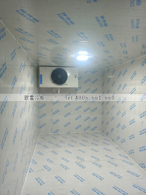 恒溫冷庫(kù)安裝.jpg 恒溫冷庫(kù)安裝.jpg