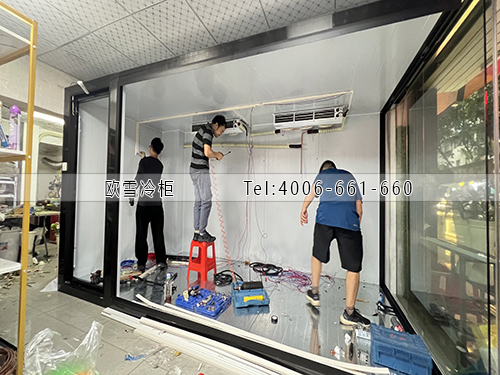玻璃冷庫(kù).jpg 玻璃冷庫(kù).jpg